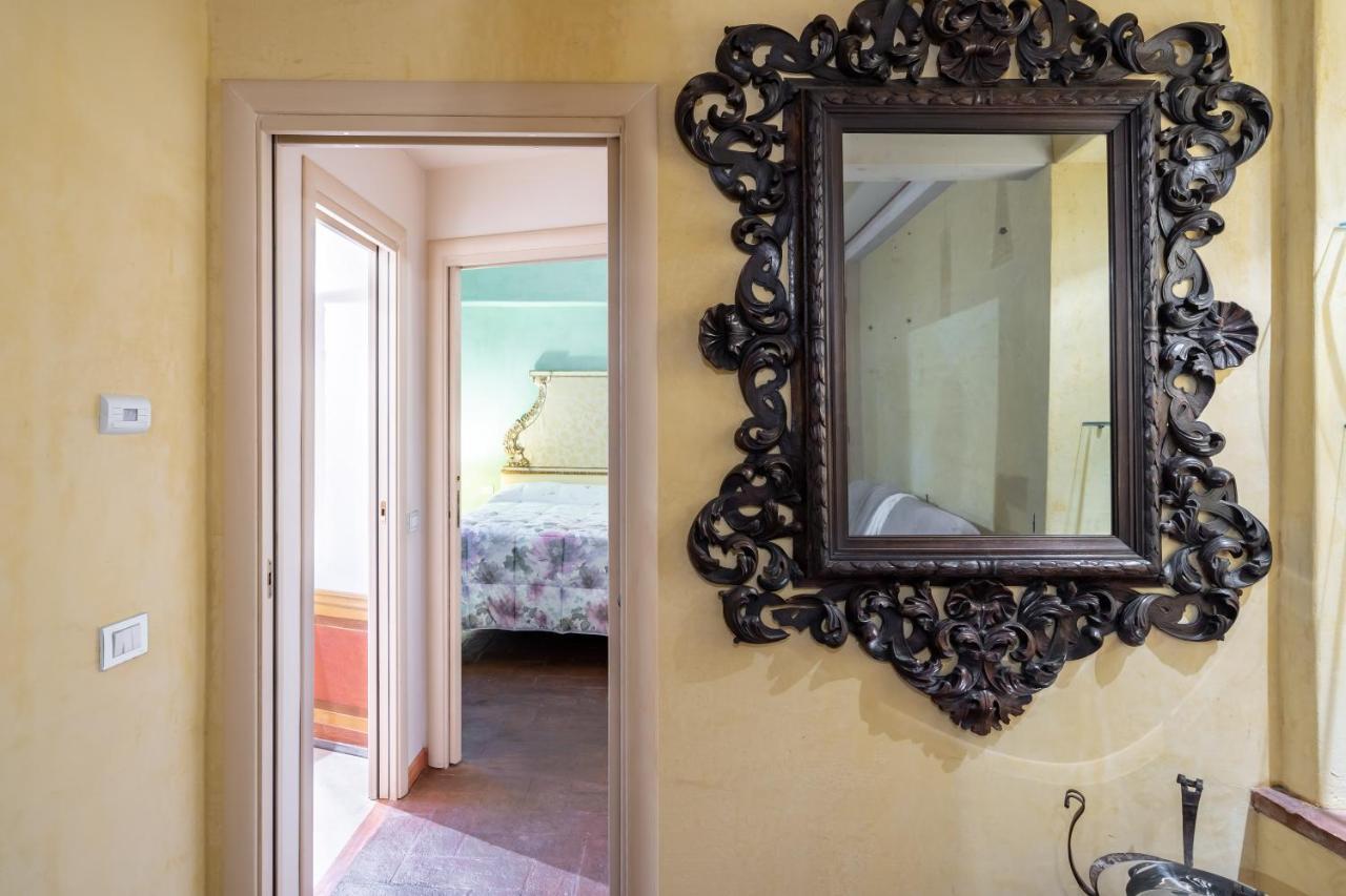 Le Chateau Franciacorta - By Host4U Apartment Colombaro  Екстериор снимка